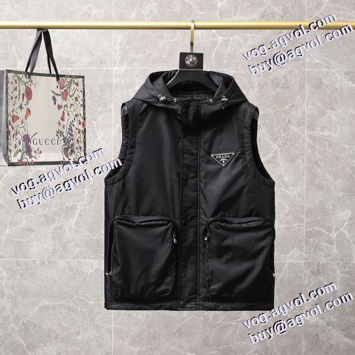 軽量ダウン フードづき 着心地がクセになる 2021秋冬 ウエストも細見せ プラダ PRADA デザイン性の高い プラダコピー ブランド