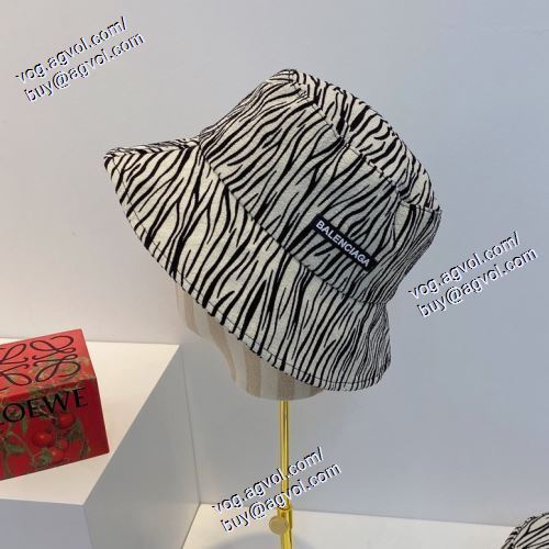  BALENCIAGAスーパーコピー   人気激売れ  2021春夏 バレンシアガ BALENCIAGA  帽子/キャップ    