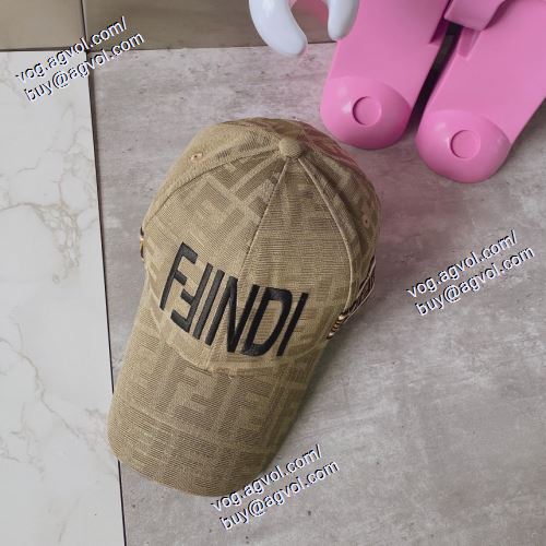 ◆モデル愛用◆   FENDIスーパーコピー   2021春夏  フェンディ FENDI   帽子/キャップ   3色可選
