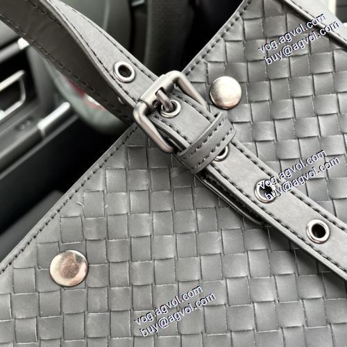  BOTTEGA VENETAコピーブランド 格安！2021春夏 ハンドバッグ  ボッテガ ブランド BOTTEGA VENETA 収納力のよい 