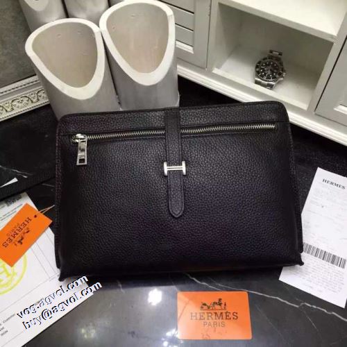 2021春夏 エルメス HERMES おしゃれに絶大な人気の エルメスコピーブランド ポーチ シンプルな外観 使い勝手のいいバッグ