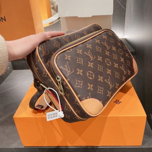 耐久性 おしゃれに絶大な人気の 2022早春 ルイ ヴィトンブランド 偽物 通販 ルイ ヴィトン LOUIS VUITTON 斜め掛けバッグ 3色可選 気軽に持てる
