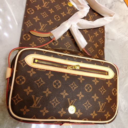 ルイ ヴィトンスーパーコピー 激安 2022早春 ルイ ヴィトン LOUIS VUITTON 斜め掛けバッグ 2色可選 収納力のよい 大人気アイテム！入手困難 活躍のバッグ