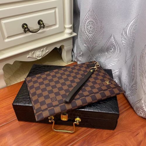 もっとも高い人気を誇る 2022新作 ルイ ヴィトン LOUIS VUITTON ビジネスケース 屈託のないバッグ ルイ ヴィトンコピー 利便性に優れ 3色可選