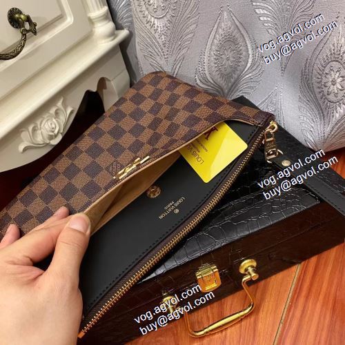  LOUIS VUITTONコピーブランド 2021春夏 ポーチ 爆買いセール 大容量 個性派 ルイ ヴィトン LOUIS VUITTON 4色可選