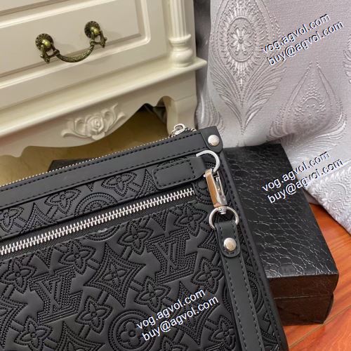  LOUIS VUITTONスーパーコピー 代引 2021春夏 ルイ ヴィトン LOUIS VUITTON 首胸ロゴ チェーンウオレットポーチ