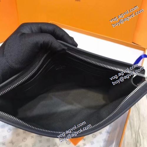  2021春夏 ルイ ヴィトン LOUIS VUITTON 3色可選 LOUIS VUITTONブランドスーパーコピー ポーチ 高級感を備えている 絶大な人気を誇る
