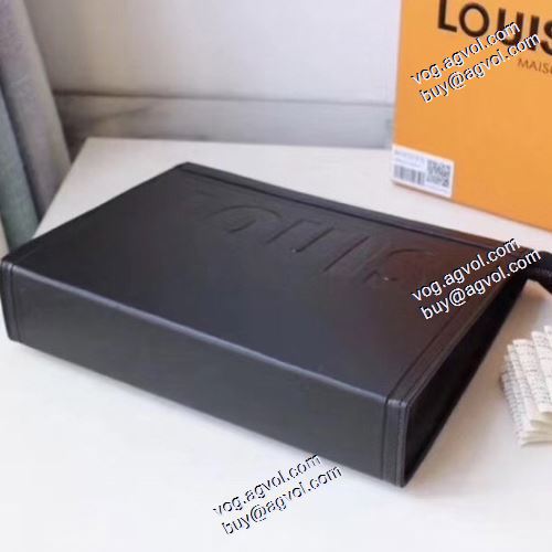  ルイ ヴィトン LOUIS VUITTON スタイルアップ効果 ポーチ LOUIS VUITTONブランドコピー 2021春夏 