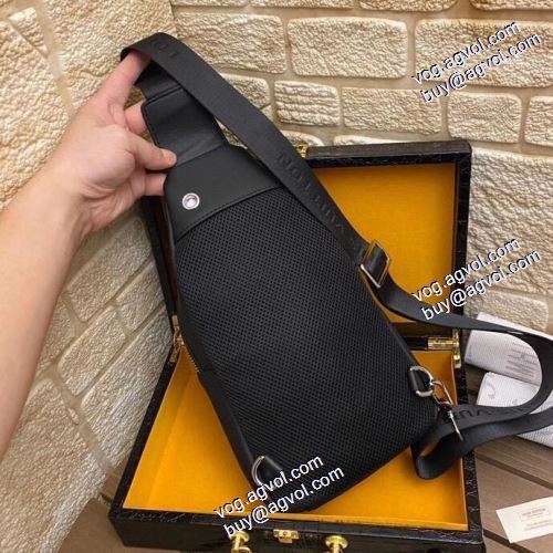  LOUIS VUITTONブランド コピー 斜め掛けバッグ ショルダーバッグ 高級感ある 2021春夏 ルイ ヴィトン LOUIS VUITTON 2色可選 
