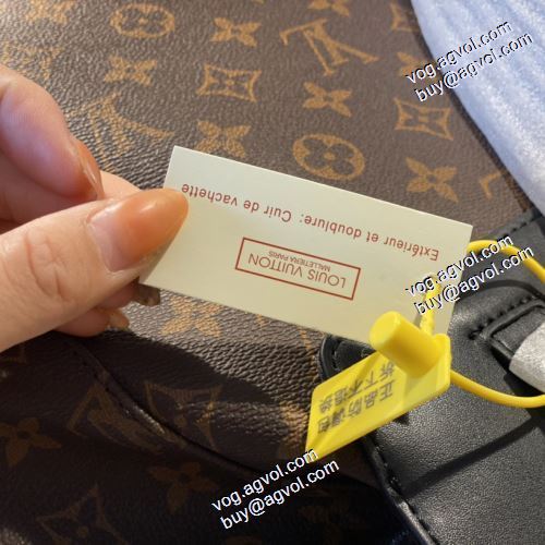  LOUIS VUITTONコピーブランド リュック、バックパック 2色可選 贈り物にも◎ 2021春夏 ルイ ヴィトン LOUIS VUITTON 