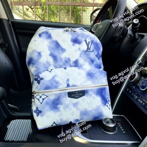  LOUIS VUITTONスーパーコピー 代引 リュック、バックパック 収納力のよい 旅行用バッグ / キャリーバッグ 2021春夏 ルイ ヴィトン LOUIS VUITTON お買得