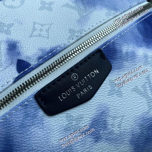  LOUIS VUITTONスーパーコピー 代引 リュック、バックパック 収納力のよい 旅行用バッグ / キャリーバッグ 2021春夏 ルイ ヴィトン LOUIS VUITTON お買得