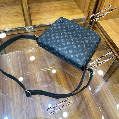  LOUIS VUITTONブランド コピー 2021春夏 ルイ ヴィトン LOUIS VUITTON ショルダーバッグ 斜め掛けバッグ 高級感演出