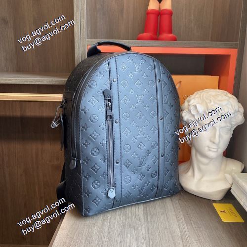 2021秋冬 ルイ ヴィトン LOUIS VUITTON リュック、バックパックモノグラム?ヴェルニ 非凡な容量 コスパ最高のプライス ルイ ヴィトリュックコピー