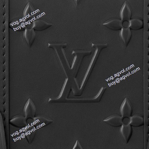 落ち着いた感覚 ルイ ヴィトンウエストポーチコピー 2021秋冬 ルイ ヴィトン LOUIS VUITTON 斜め掛けバッグ 巾着 気軽に持てる
