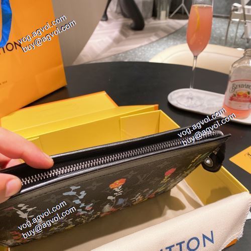 ポーチ 利便性に優れ セール中 2021秋冬 ルイ ヴィトン LOUIS VUITTON ルイ ヴィトンブランド 偽物 通販