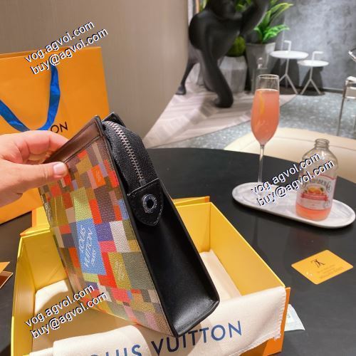 高級感ある ルイ ヴィトンスーパーコピー 激安 2021秋冬 ルイ ヴィトン LOUIS VUITTON ビジネスケース/セカンドバッグ 男女兼用バッグ