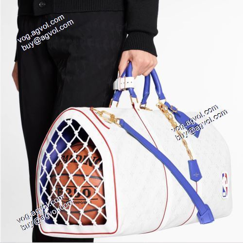 希少価値大！4色可選 ルイ ヴィトンブランドスーパーコピー 2021秋冬 ルイ ヴィトン LOUIS VUITTON スーツケース 非凡な容量