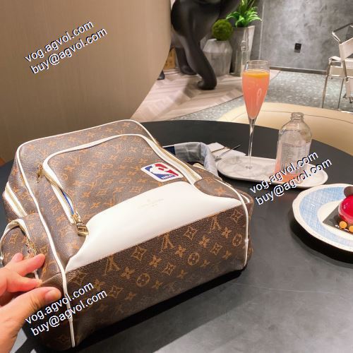 高品質 人気 ルイ ヴィトンブランドコピー 2色可選 2021秋冬 ルイ ヴィトン LOUIS VUITTON リュック、バックパック サイクリング 通勤 通学 バッグ