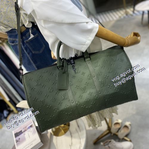 2021秋冬 ルイ ヴィトン LOUIS VUITTON 旅行用バッグ 非凡な容量 綺麗に決まるフォルム！2色可選 ルイ ヴィトンブランドスーパーコピー