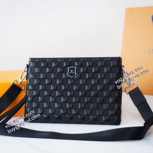 ポーチ ショルダーベルト付 人気新品★超特価★ ルイ ヴィトンスーパーコピー 2021秋冬 ルイ ヴィトン LOUIS VUITTON