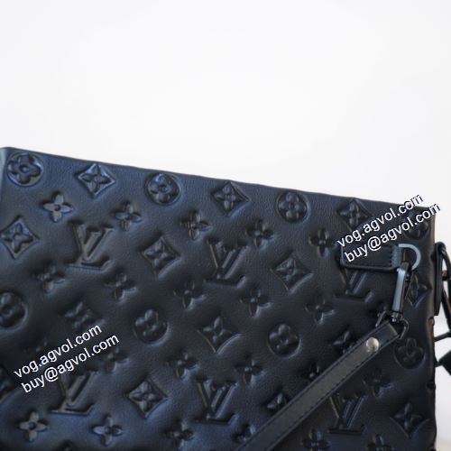 ルイ ヴィトンコピー 着心地抜群 2021秋冬 ルイ ヴィトン LOUIS VUITTON ポーチ ショルダーベルト付