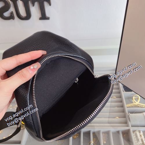斜め掛けバッグ 気軽に持てる ルイ ヴィトンブランド 偽物 通販 2021秋冬 ルイ ヴィトン LOUIS VUITTON 大絶賛の履き心地!