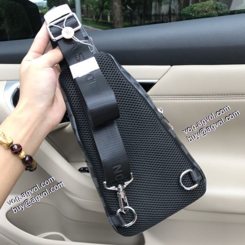 ショルダーバッグ シンプルな外観 2色可選 ルイ ヴィトンコピーブランド 2021秋冬 ルイ ヴィトン LOUIS VUITTON 人気ブランド