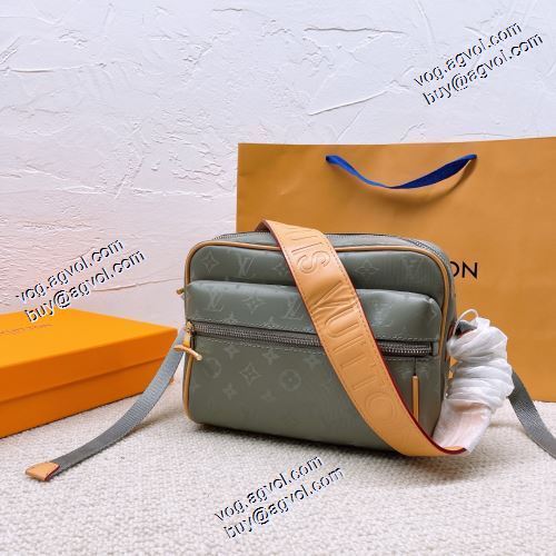 ルイ ヴィトンコピー 落ち着いた感覚 2021秋冬 ルイ ヴィトン LOUIS VUITTON 斜め掛けバッグ 2色可選 高級感を備えている 気軽に持てる