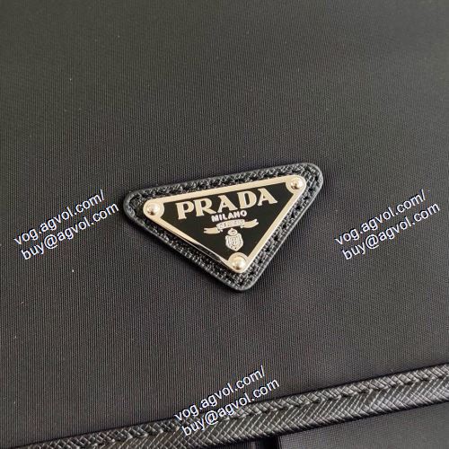 2021春夏 プラダ PRADAブランドスーパーコピー 斜め掛けバッグ 活躍のバッグ 2色可選 