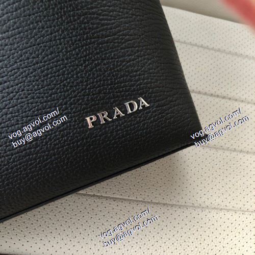 スタイリッシュな印象 2021春夏 プラダ PRADA偽物ブランド ハンドバッグ 