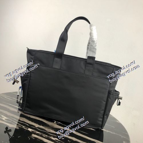 ハンドバッグ 使い勝手のいいバッグ 2021春夏 プラダ PRADAブランド コピー 欧米韓流/雑誌 