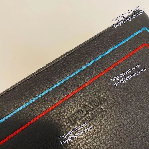  PRADAブランド コピー プラダ PRADA 2021春夏 ポーチ 大人のアイテム 巾着 希少