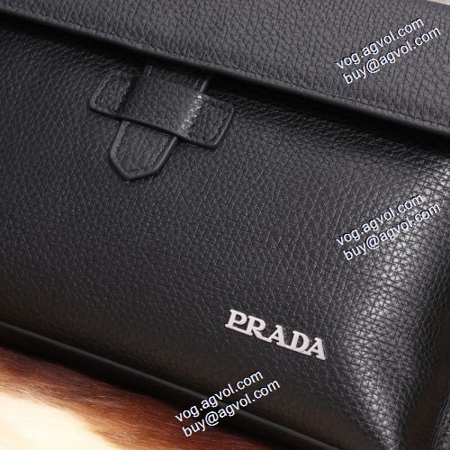  PRADAコピーブランド ポーチ 大容量 巾着 完売品！プラダ PRADA 2021春夏