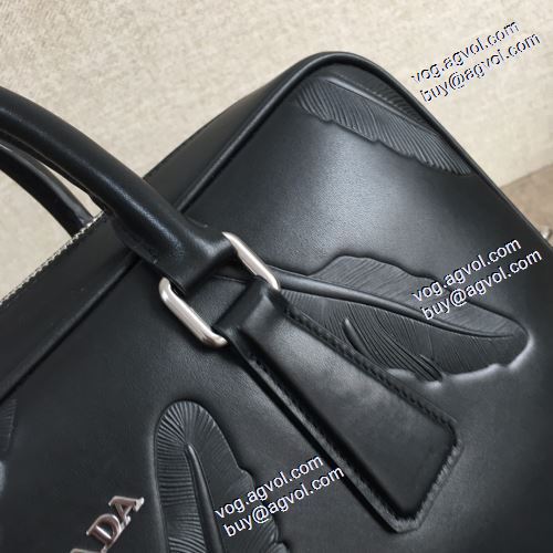  個性派 PRADAコピー ブランド プラダ PRADA 2021春夏 ハンドバッグ 大人のアイテム
