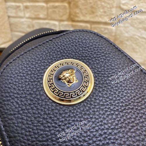  斜め掛けバッグ メッセンジャーバッグ VERSACE偽物ブランド ヴェルサーチVERSACE 2021春夏 