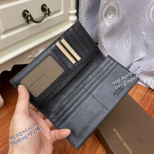  人気激売れ クリップウォレット 紙幣入れ 二つ折り財布 BOTTEGA VENETAスーパーコピー ボッテガ ブランド BOTTEGA VENETA 2021春夏