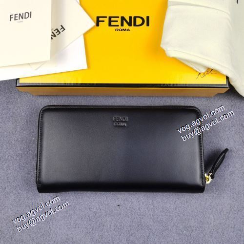  フェンディ FENDI 人気商品 2021春夏 FENDIブランド 偽物 通販 二つ折り財布 チェーンウオレット 爆買いセール 長財布