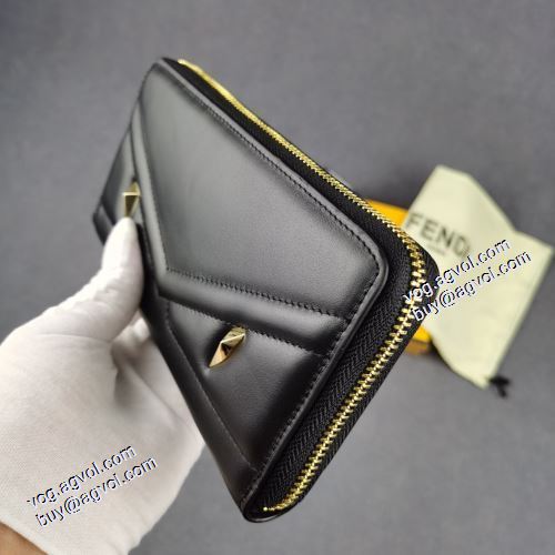  フェンディ FENDI 人気商品 2021春夏 FENDIブランド 偽物 通販 二つ折り財布 チェーンウオレット 爆買いセール 長財布