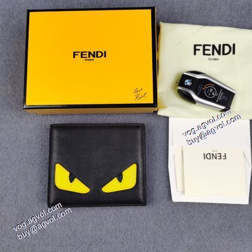  フェンディ FENDI チェーンウオレット 紙幣入れ 多機能 財布/ウォレット 2021春夏 プレゼントに FENDIスーパーコピー 代引 