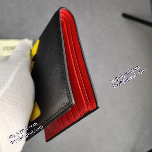  フェンディ FENDI チェーンウオレット 紙幣入れ 多機能 財布/ウォレット 2021春夏 プレゼントに FENDIスーパーコピー 代引 