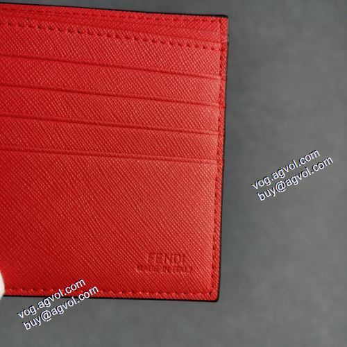  財布/ウォレット 二つ折り財布 チェーンウオレット クリップウォレット フェンディ FENDI 2021春夏 値下げ！FENDIブランド コピー