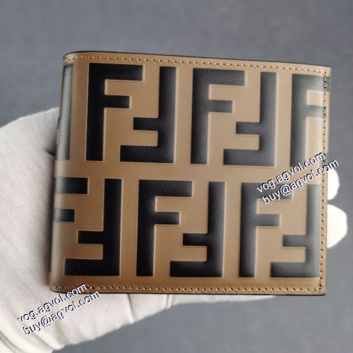  大人気☆NEW!! 多機能 クリップウォレット 紙幣入れ FENDIスーパーコピー 激安 フェンディ FENDI 2021春夏