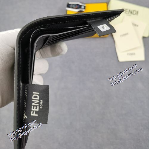  爆買いセール クリップウォレット 紙幣入れ フェンディ FENDI 2021春夏 プレゼントに FENDIスーパーコピー 代引