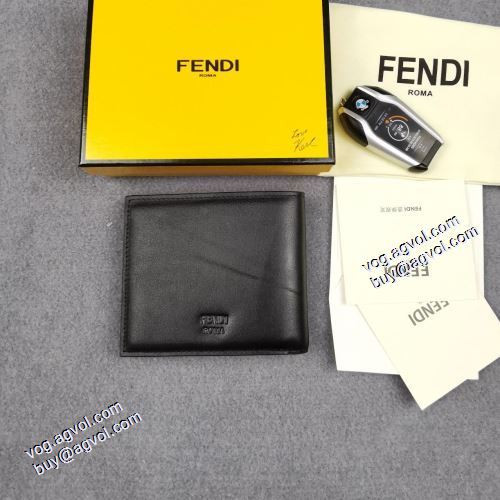  FENDIスーパーコピー クリップウォレット 爆買いセール 二つ折り財布 めちゃくちゃお得 フェンディ FENDI 2021春夏