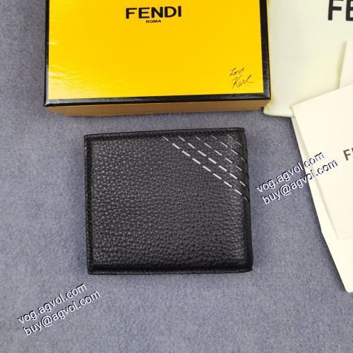  大人気☆NEW!! クリップウォレット 二つ折り財布 紙幣入れ FENDIスーパーコピー 激安 フェンディ FENDI 2021春夏