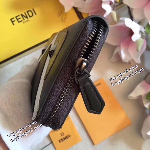  SALE!今季 2021春夏 フェンディ FENDI 長財布 爆買いセール チェーンウオレット FENDIコピーブランド