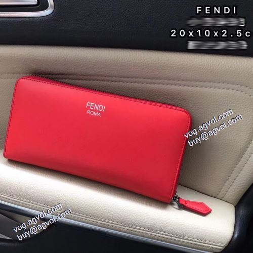  FENDI偽物ブランド 2021春夏 長財布 爆買いセール チェーンウオレット ★安心★追跡付 フェンディ FENDI 人気が爆発