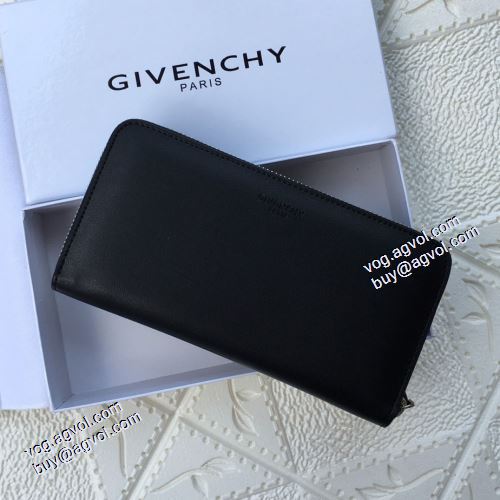  ジバンシー GIVENCHY チェーンウオレット 長財布 紙幣入れ 爆買いセール 存在感◎ GIVENCHYコピー 2021春夏 