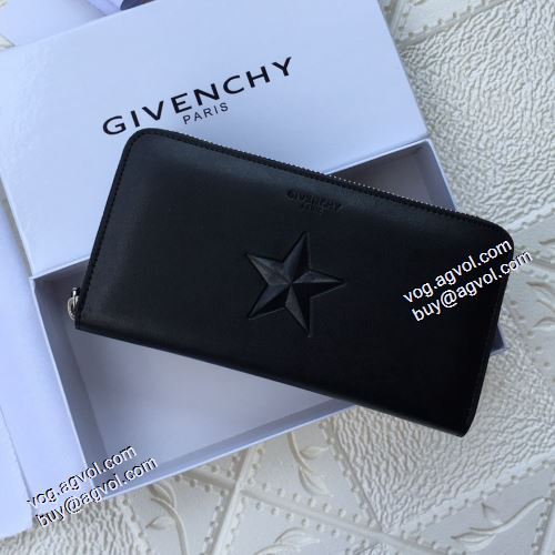  GIVENCHYスーパーコピー 2021春夏 大人のアイテム チェーンウオレット 高級感溢れるデザイン 紙幣入れ 二つ折り財布 ジバンシー GIVENCHY 
